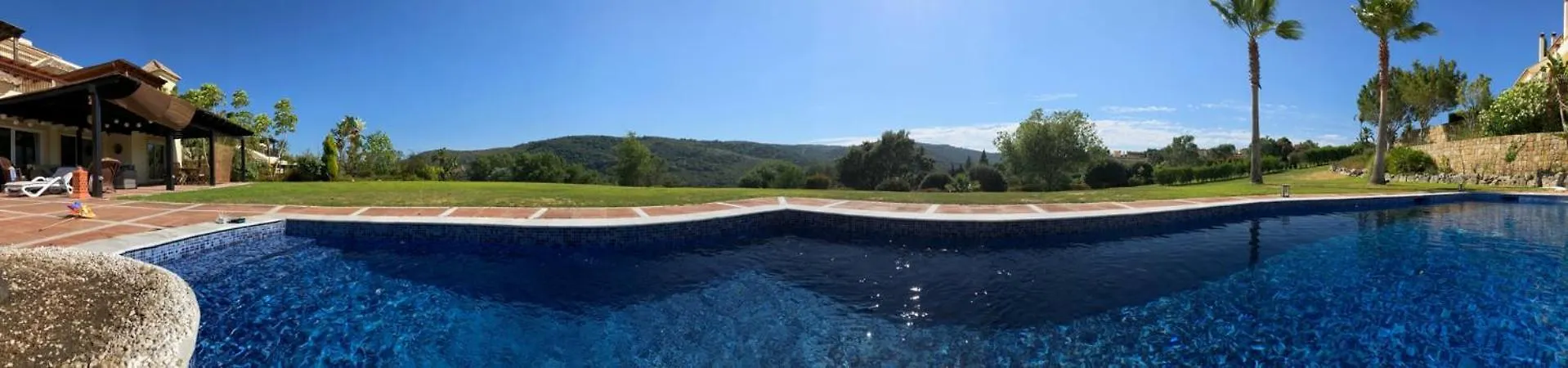 Palm Tree Golfers Retreat With Private Pool Apartment San Roque